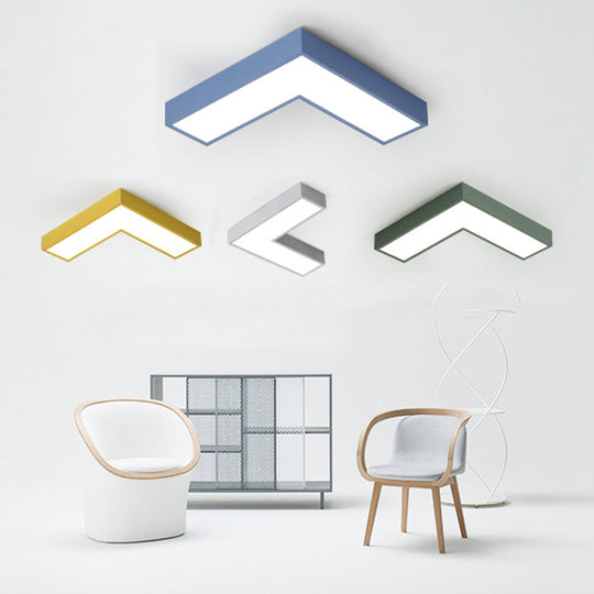 10’/14’ Wide Flush Mount Arrow Led Ceiling Light Fixture In Minimalist Acrylic Grey/Yellow/Blue