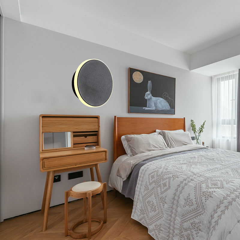 Modern Black/White Led Disc Sconce: Single Acrylic Wall Light In Warm/White