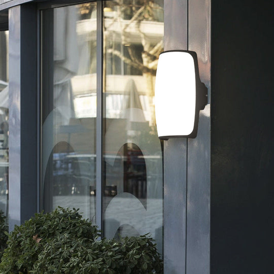 Modern Curved Led Wall Light Fixture In Simplicity Black - Warm/White Glow