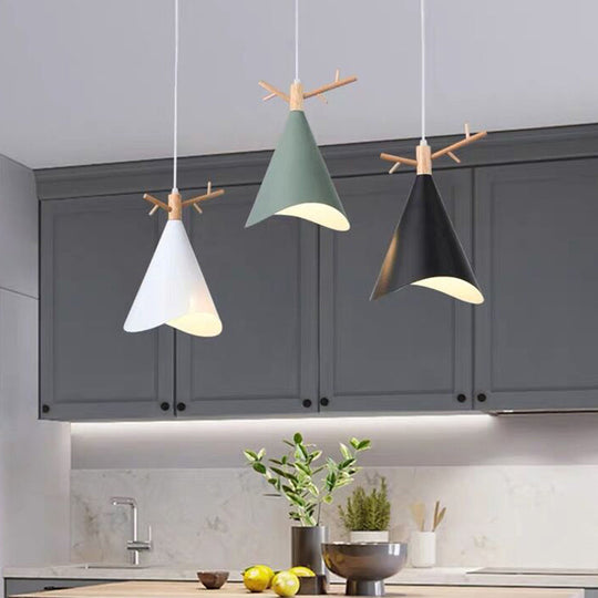 Nordic Metal Conical Multi-Ceiling Light With 3 Bulbs - White-Wood Drop Pendant Wavy Edge And Antler