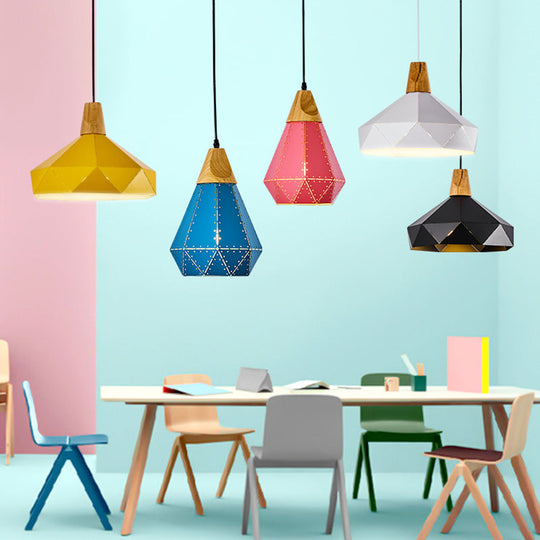 Diamond Drop Pendant Light For Modern Dining Rooms - Elegant 1-Light Ceiling Fixture