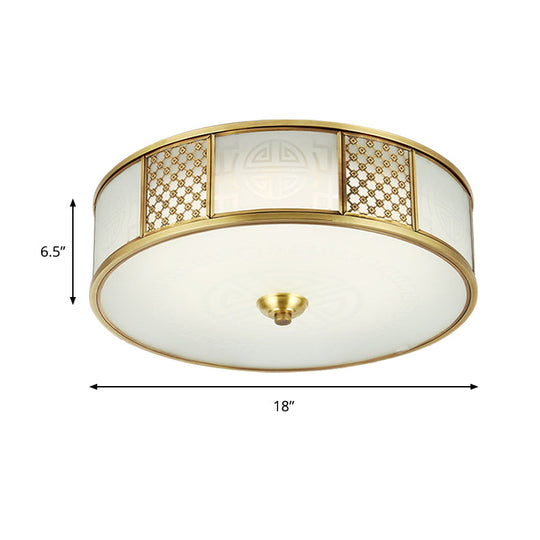 14/18 Wide 4-Light Colonial Drum Flush Mount Ceiling Light With Milky Glass Flushmount In Brass
Or