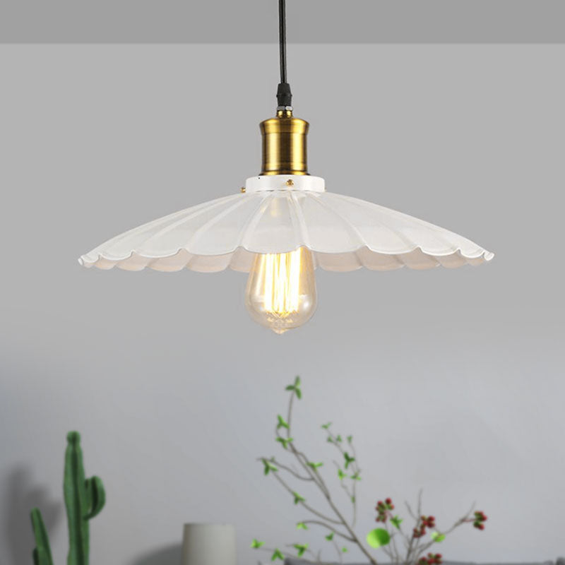 14’/16’ Dia Industrial Scalloped Pendant Light 1 Head Metallic Ceiling Lamp In Black/White