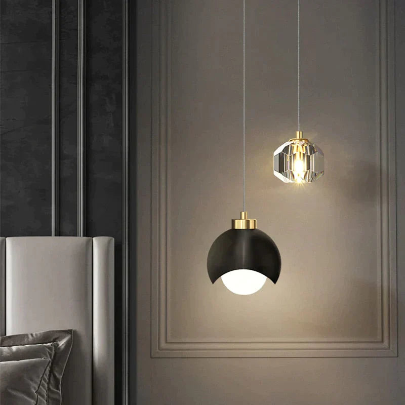 Illumia - Crystal Chandelier Gold Black
