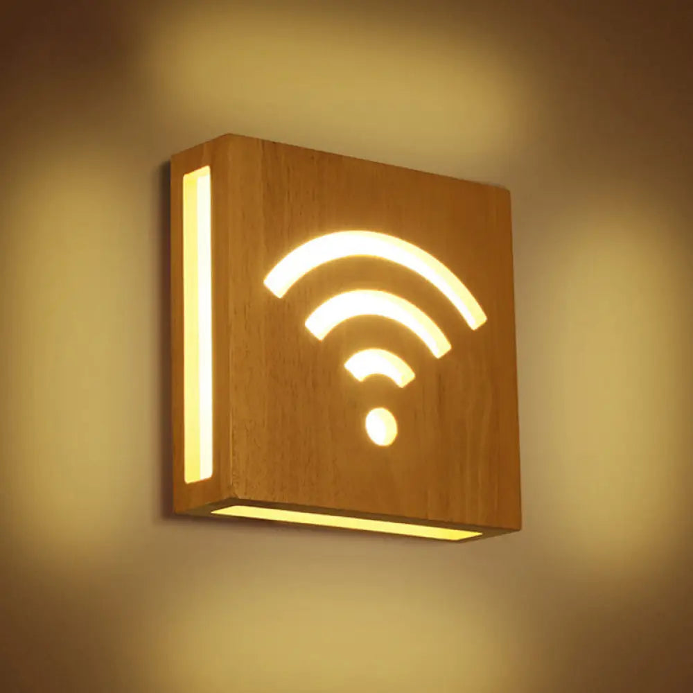 Modern Art Deco Led Wall Sconce - Square Flush Mount Wooden Corridor Light Fixture Wood / Circular