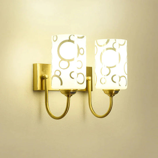 Mur de fond de salon nordique simple tout en cuivre