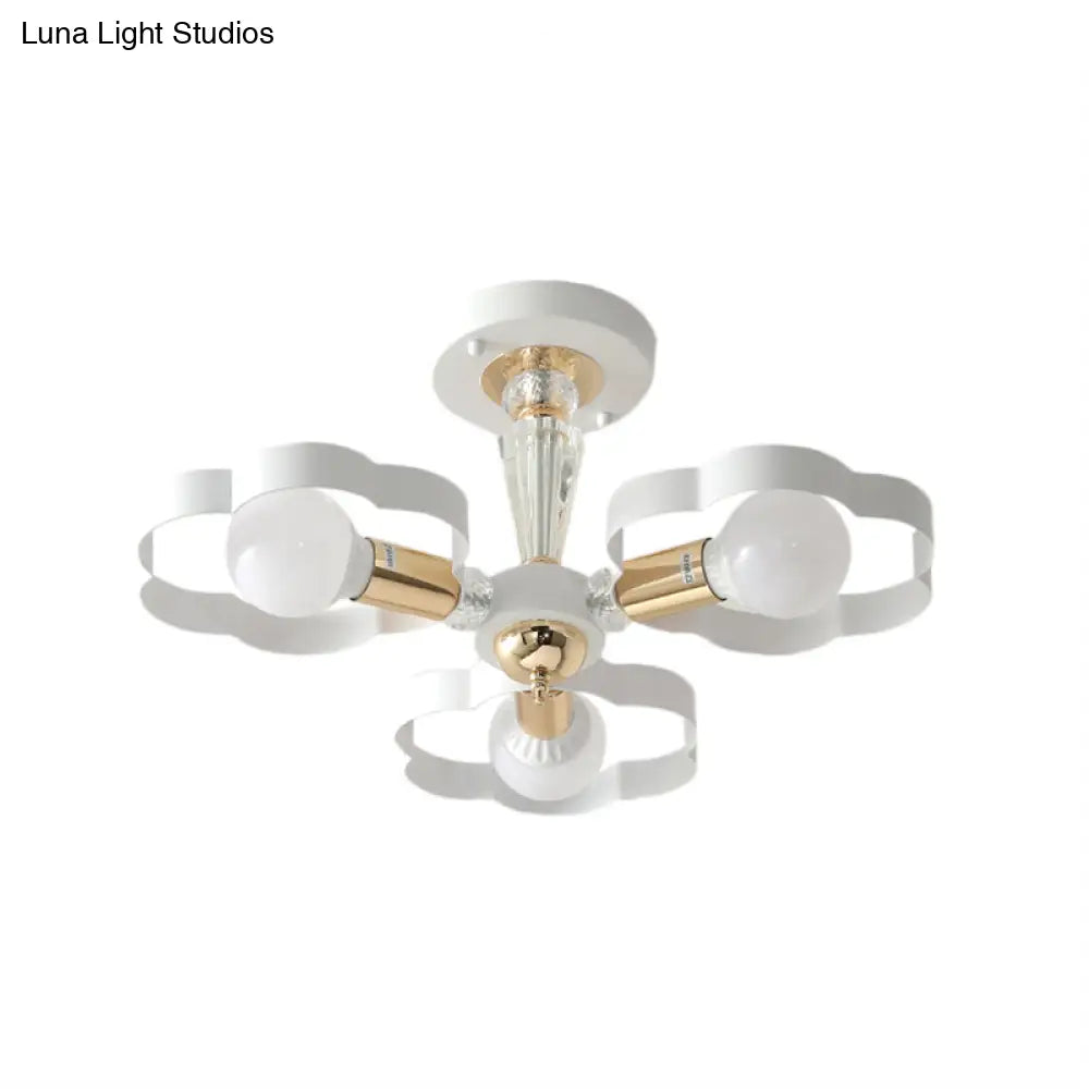 Nordic Style Metal Ceiling Lamp - Heart/Flower Shade White Finish 3/5 Lights For Living Room