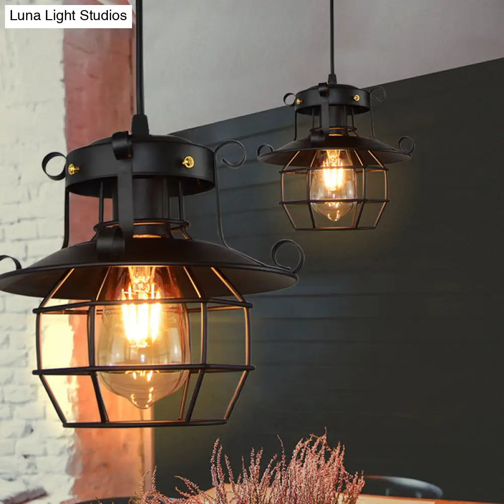 Retro Industrial Style Metal Pendant Light For Restaurants - 1-Light Lantern Ceiling