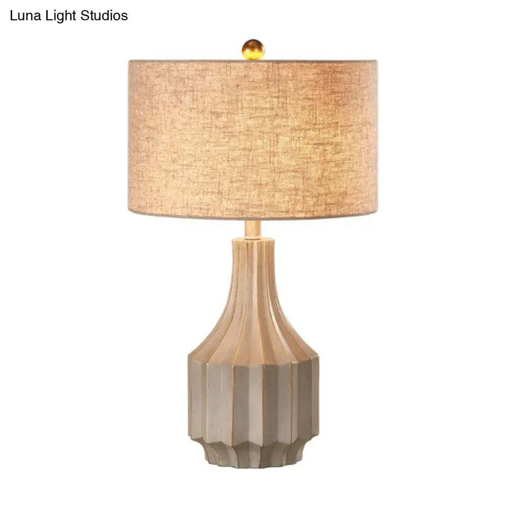 1-Light Lodge Beige/White Fabric Table Lamp With Pot Base - Perfect For Bedroom Nightstands