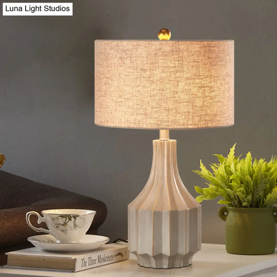 1-Light Lodge Beige/White Fabric Table Lamp With Pot Base - Perfect For Bedroom Nightstands
