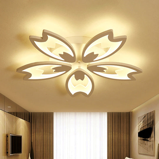 Contemporary Led Ceiling Light With Acrylic Buds - Warm/White/Natural Options 3/5/9 - Head Flush
