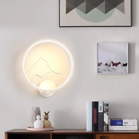 Minimalist Acrylic Ring Wall Lamp With Led White/Black Mountain Shade