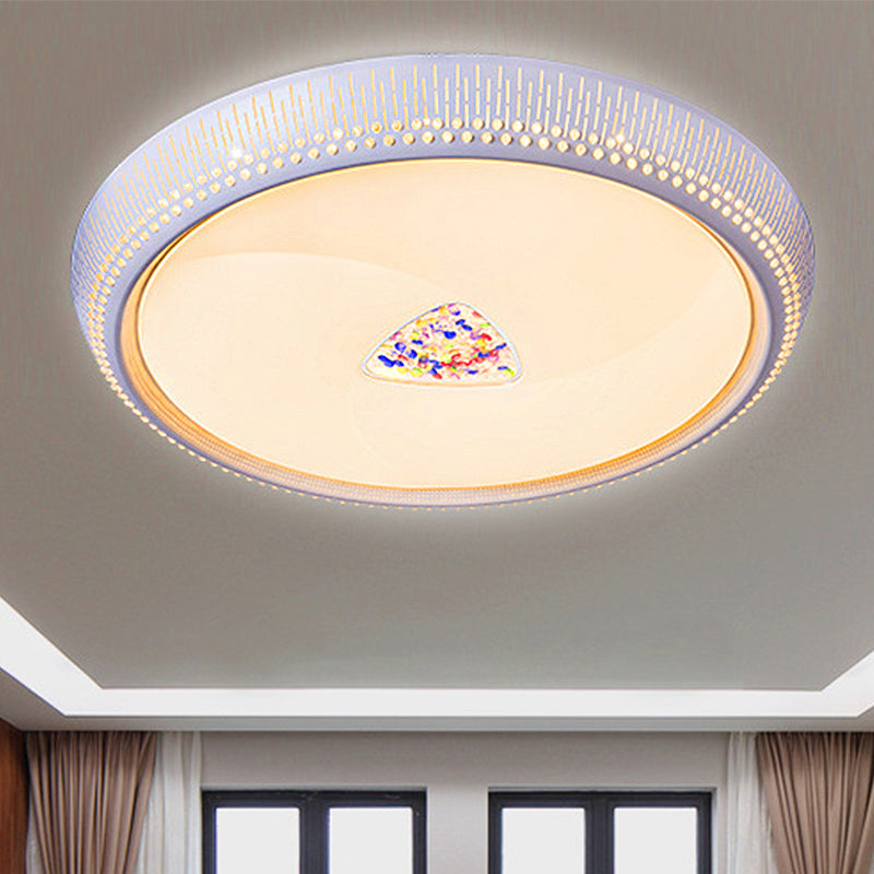 Modern Acrylic Led Flush Mount Ceiling Light - White 23/31 Wide