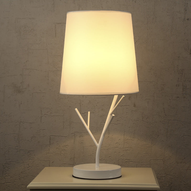 Isabella - Lampe de table moderniste
