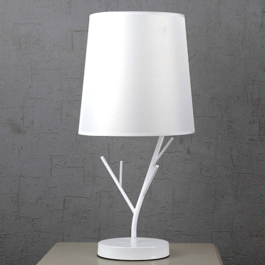 Isabella - Lampe de table moderniste