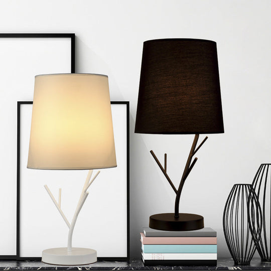 Isabella - Lampe de table moderniste
