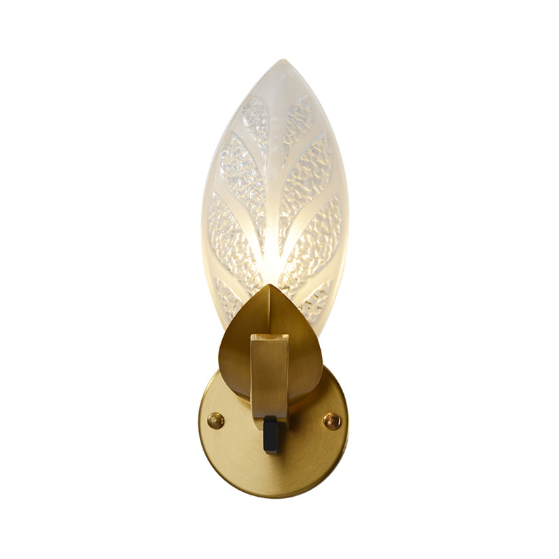 Gold Leaf Wall Light With Frosted Textured Glass 1 Bulb Colonial-Style Mount