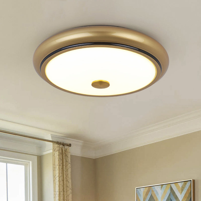 Traditional Circular Led Flush Mount Ceiling Light Fixture - 13/16/19.5 Wide Black/Gold With White