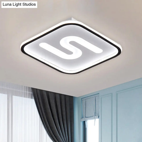16’/19.5’ Modern Black/Gold Led Flush Mount With Warm/White Light And S - Shaped Design - Metal