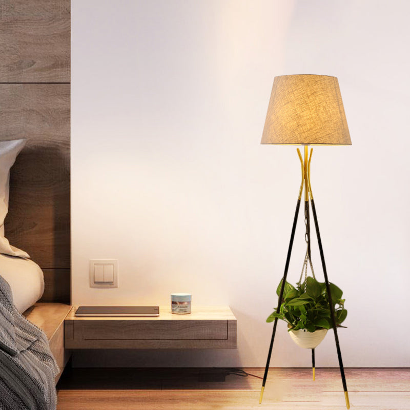 Modern Tripod Floor Lamp With Black/White/Flaxen Drum Shade Ideal For Reading And Warehouse Lighting