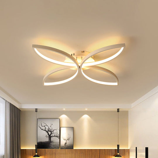 Clover Metallic Led Ceiling Light In Warm/White - Modern Semi Flush Mount 23’/29’ Wide