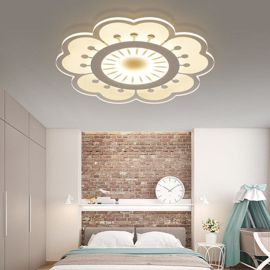 Modern Acrylic White Flush Mount Ceiling Light For Flower-Themed Living Rooms / 16.5’ Warm