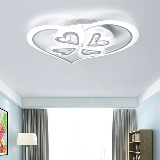 Romantic Heart Ceiling Light - Acrylic Flush Mount In White For Adult & Child Bedroom / 25.5’ Warm