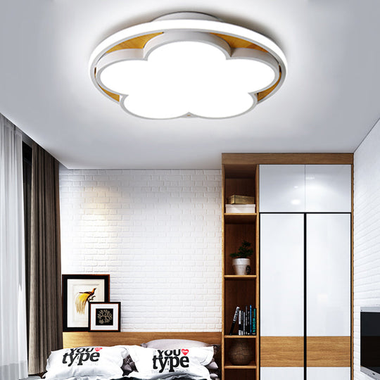 Contemporary Led Ceiling Mount Light For Kids Bedroom Flat Blossom Design White / 16.5