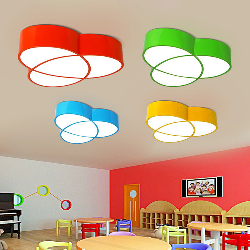Stylish Acrylic Flower-Shaped Ceiling Light For Restaurants