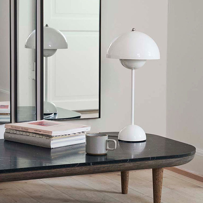 Bud Shaped Metallic Table Lamp With 2 Heads - Postmodern Style Nightstand Lighting