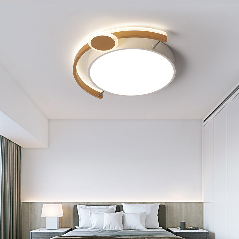Sleek 16’/19.5’ Wide Led Flush Ceiling Light In Metallic Black/Gold For Bedroom White