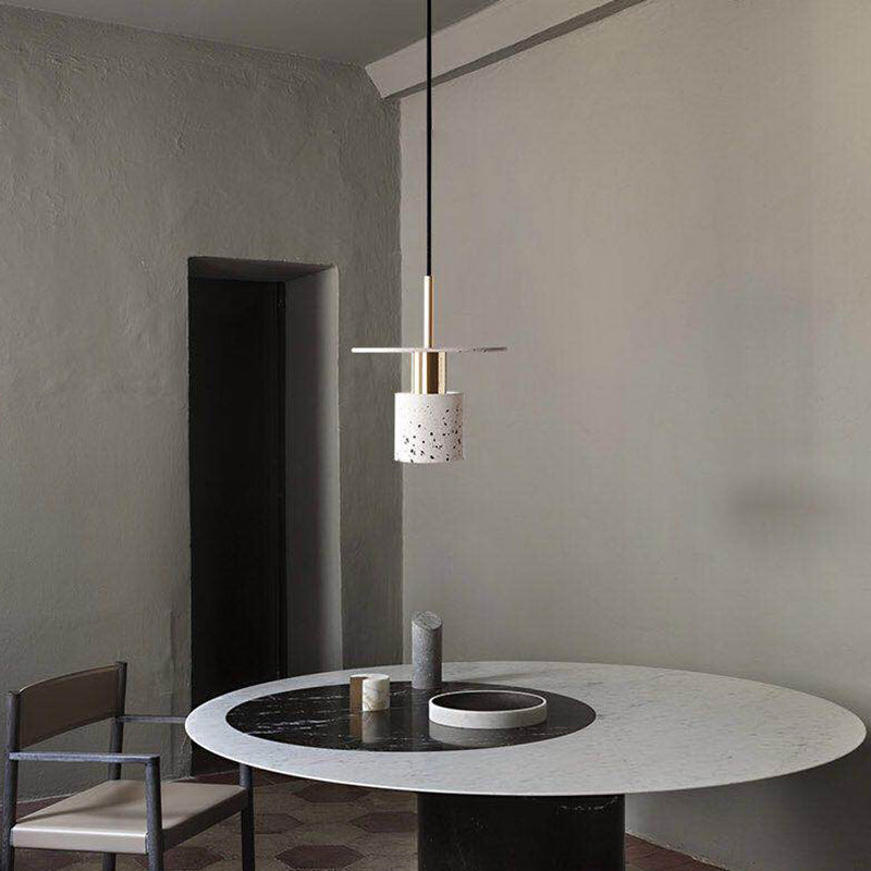 Suspension en terrazzo de style nordique pour restaurants - Luminaire à suspension cylindrique et à disque