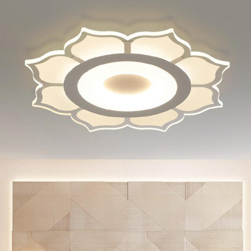 Minimalist Lotus Flush Mount Led Lighting For Living Room - Clear Acrylic Fixture / 16.5 Warm