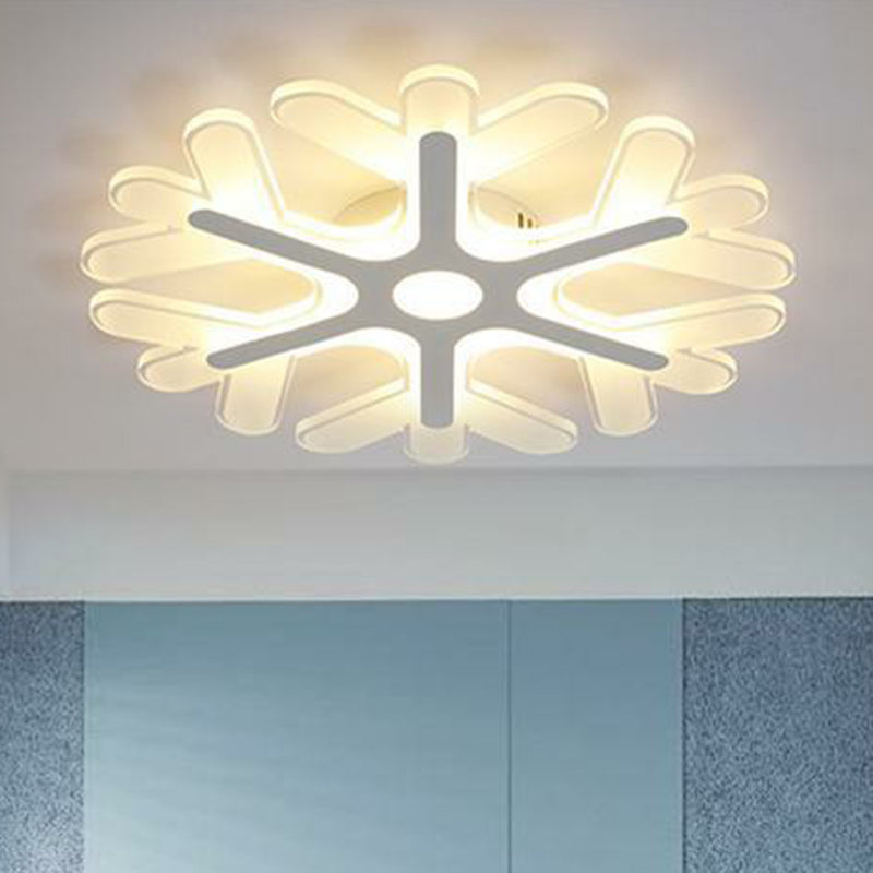 Modern Acrylic Led Snowflake Flush Mount Ceiling Light For Living Room Clear / 15.5 Warm