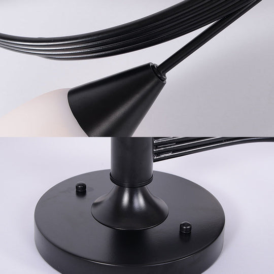 Twisted Living Room Semi Mount Lighting - Traditional Frosted Glass Ceiling Light With 4/6 Lights