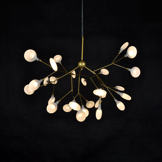 Plafonnier suspendu à la feuille d'or: Lustre de salon en acrylique design