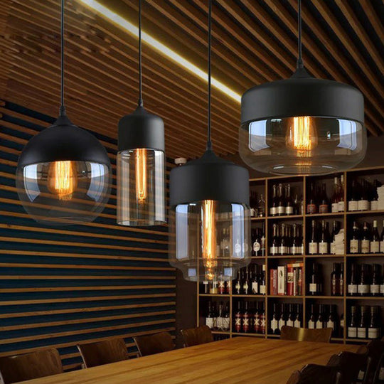 Vintage-Style Amber Glass Hanging Lamp - Single-Bulb Pendant For Dining Room Lighting