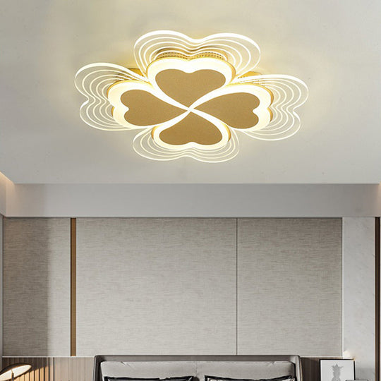 Minimalistic Led Ceiling Mount Light For Bedroom - Acrylic Clover Design Gold / 16.5’ Third Gear