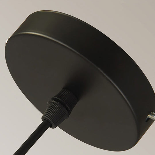 Iron Wireframe Globe Pendant Light - Industrial Ceiling Lamp With 1 Bulb For Restaurants