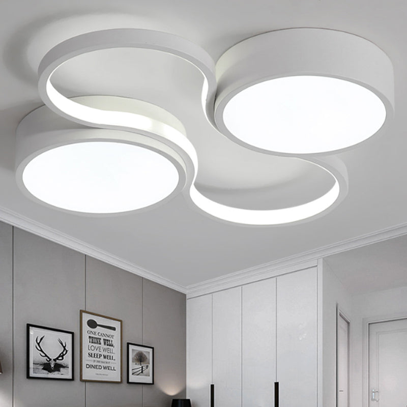 Contemporary Led Flush Mount Lamp - Black/White Circular Design 19.5’/23.5’ Wide Acrylic Shade