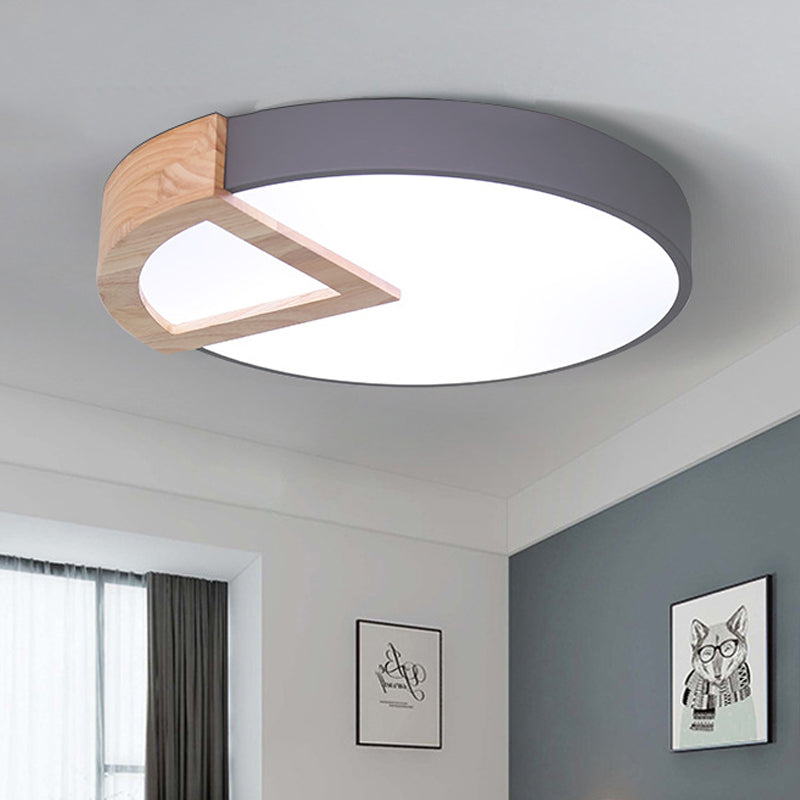 Wood Triangle Nordic Led Ceiling Lamp In 5 Colors (Warm/White) For Kindergarten
