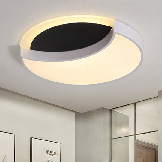 Eclipse Modern Black & White Ceiling Lamp - Metal Acrylic Led Flush Light For Kindergarten / 16’