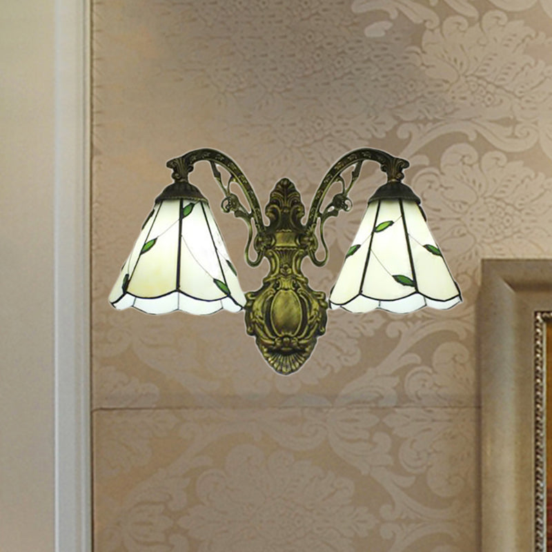 Rustic Stained Glass Sconce Lighting With Leaf Wall Mount - Perfect For Bedroom