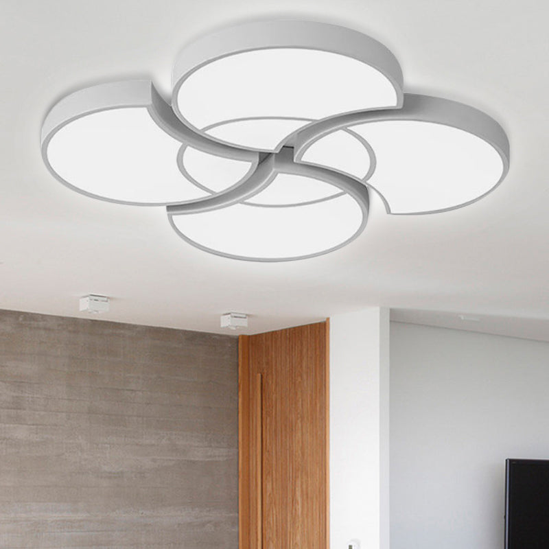 Floral Flush Ceiling Light For Kids’ Spaces - Metal And Acrylic Lamp Kindergarten Corridor White