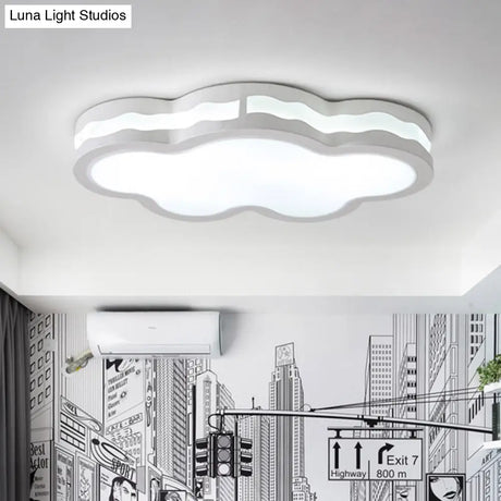 26’/22.5’ Cloud Flush Mount Led Bedroom Ceiling Lamp In White With Acrylic Shade