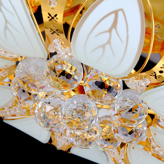 23.5’/31.5’ Contemporary Crystal And Glass Round Flush Ceiling Light With Leaf Pattern In Gold
