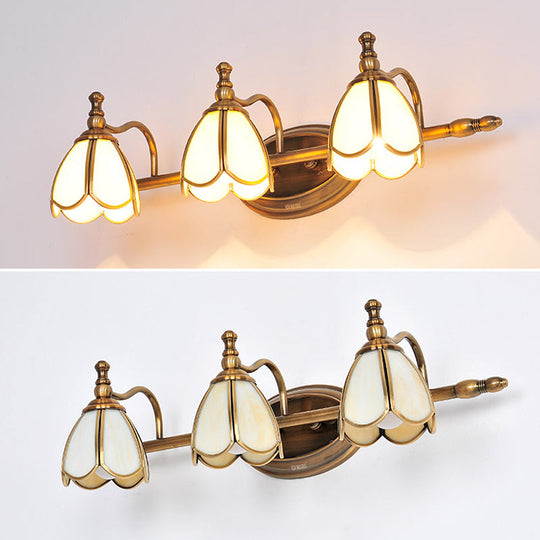 Colonial Style Vanity Lights With Metal Arms For Bathroom Mirrors