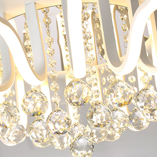 Curved Acrylic Flush Mount Led Ceiling Lamp In White: Simple Modern Design (27’/31.5’ W