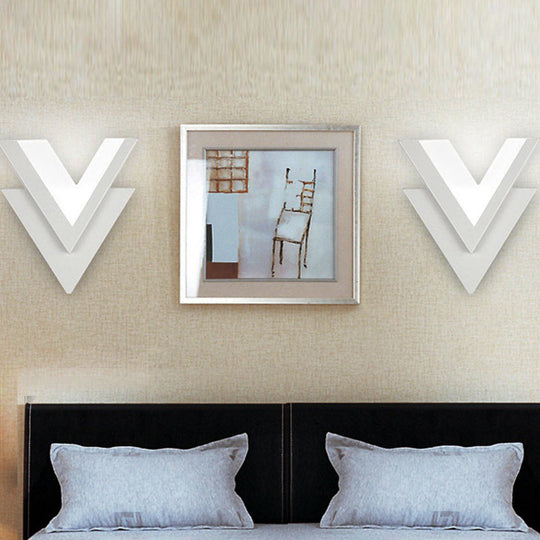 Customizable V-Shaped Led Sconce Light For Living Room And Bedroom
