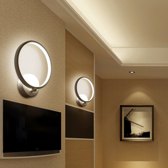 Modern Led Wall Sconce: Stylish Metal Circle Shade Lamp For Bedroom